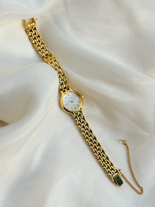 Rare Dainty citizen watch