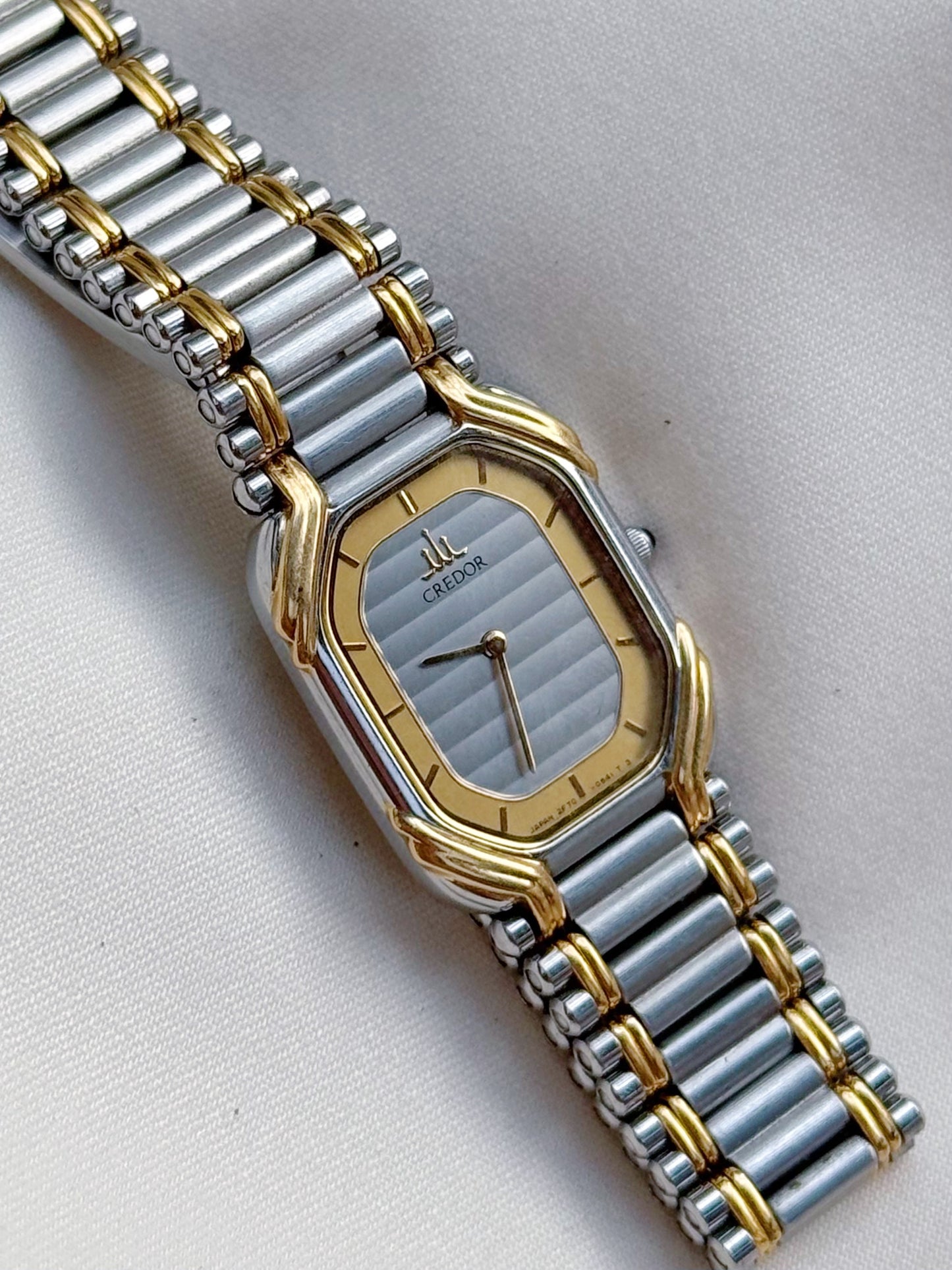 Extremely Rare Seiko Credor Tank Vintage watch for women; 18k Solid Gold & Stainless steel