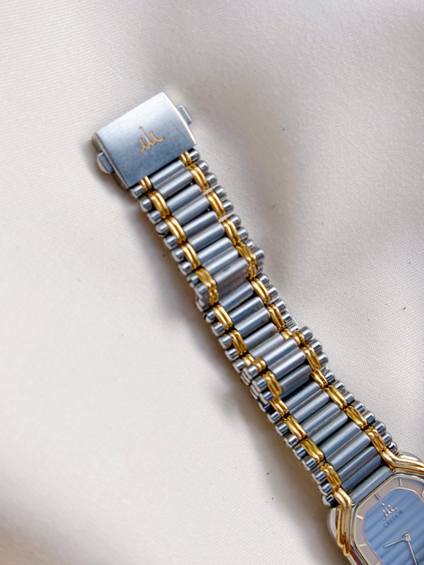 Extremely Rare Seiko Credor Tank Vintage watch for women; 18k Solid Gold & Stainless steel