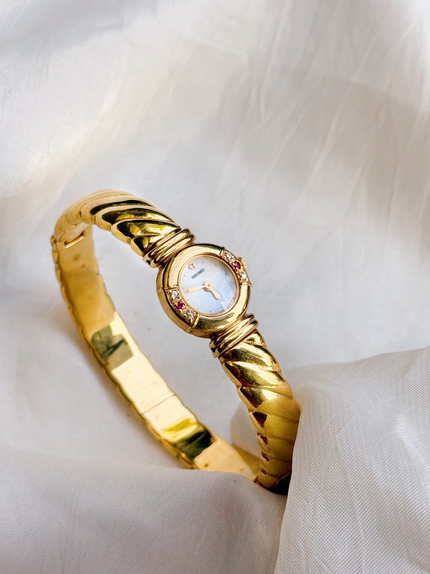 Rare Seiko Women’s Vintage Gold bangle watch